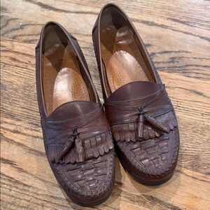 Bass Men's Tan Leather Slip-On Loafers